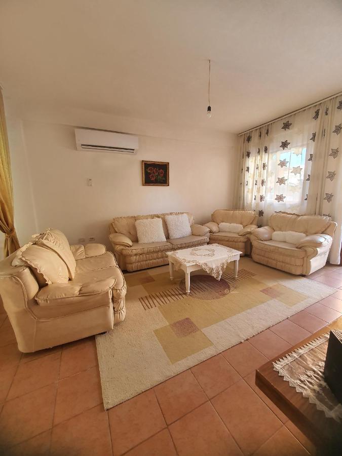 地拉那Spacious House With A Big Garden And Fire Pit别墅 外观 照片